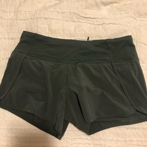 Lululemon Run Times Short Long - Olive